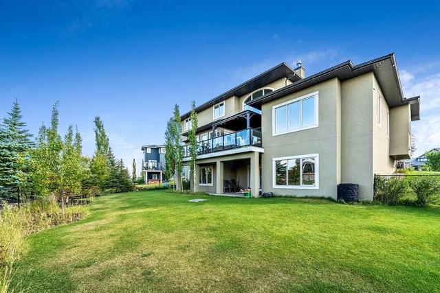 232 Montclair Place, House detached with 5 bedrooms, 4 bathrooms and 6 parking in Rocky View County AB | Image 44