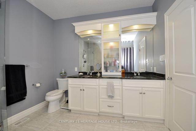 300 Deerfoot Tr, House detached with 4 bedrooms, 5 bathrooms and 5 parking in Waterloo ON | Image 21