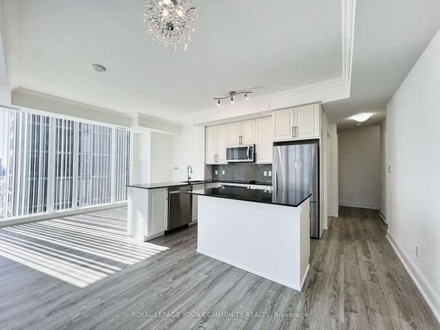 1202a - 9608 Yonge St, Condo with 2 bedrooms, 2 bathrooms and 1 parking in Richmond Hill ON | Image 8