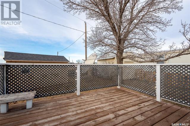 b5 - 145 North Service Road, Home with 3 bedrooms, 1 bathrooms and null parking in Moose Jaw SK | Image 26