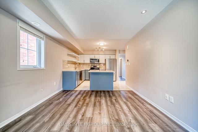 16 - 2444 Post Rd, Townhouse with 2 bedrooms, 2 bathrooms and 2 parking in Oakville ON | Image 28