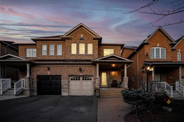 27 Manordale Cres, House semidetached with 3 bedrooms, 3 bathrooms and 4 parking in Vaughan ON | Image 1