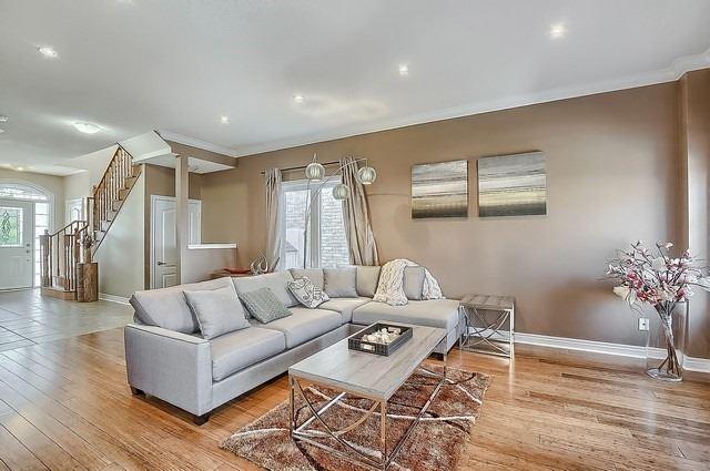 465 Woodspring Ave, House detached with 3 bedrooms, 4 bathrooms and 2 parking in Newmarket ON | Image 4