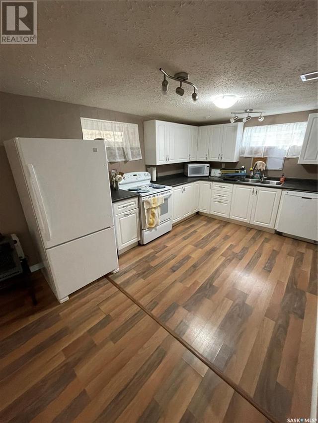 2824 Quinn Drive, House detached with 4 bedrooms, 2 bathrooms and null parking in Regina SK | Image 18