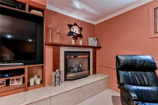 6 Sutherland Ave, House detached with 4 bedrooms, 2 bathrooms and 2 parking in Brampton ON | Image 27
