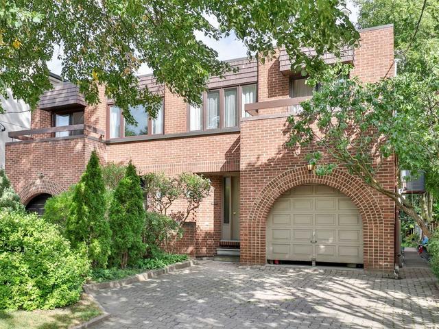 34 Castlefield Ave, House semidetached with 3 bedrooms, 4 bathrooms and 3 parking in Toronto ON | Image 12