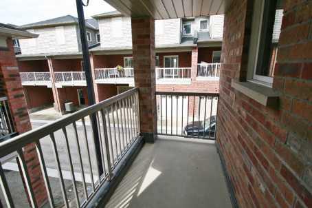 104 Jim Baird Mews, House attached with 3 bedrooms, 4 bathrooms and 1 parking in Toronto ON | Image 5