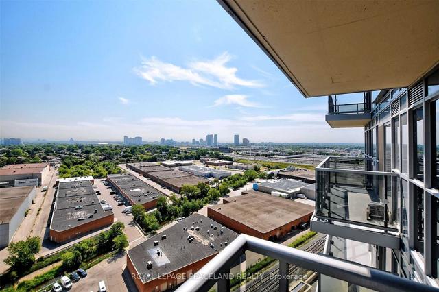 2009 - 225 Village Green Sq, Condo with 1 bedrooms, 1 bathrooms and 1 parking in Toronto ON | Image 10