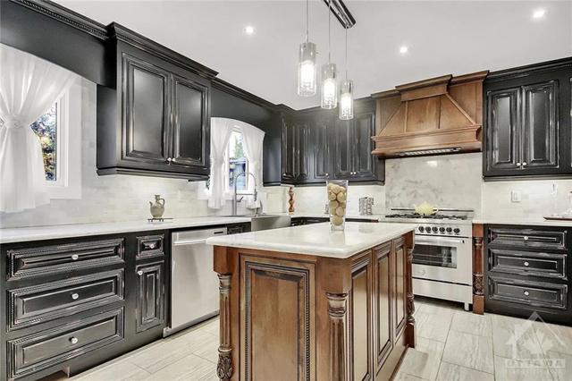 5694 Rideau Valley Drive, House detached with 4 bedrooms, 3 bathrooms and 6 parking in Ottawa ON | Image 11