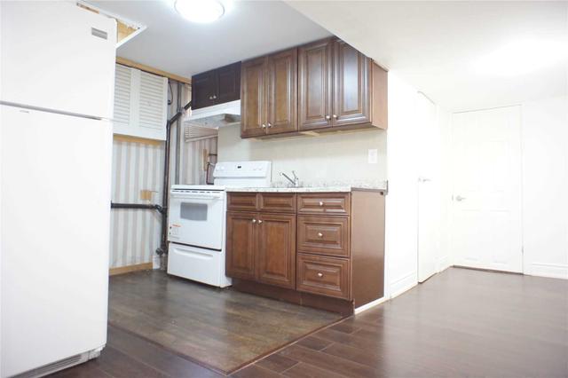 378 East 18th St, House detached with 3 bedrooms, 3 bathrooms and 5 parking in Hamilton ON | Image 27