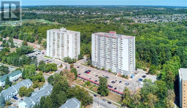 55 Green Valley Drive Unit# 1612, Condo with 2 bedrooms, 1 bathrooms and 1 parking in Kitchener ON | Card Image