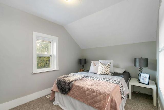 197 Laidlaw St S, House detached with 4 bedrooms, 2 bathrooms and 8 parking in Brock ON | Image 6