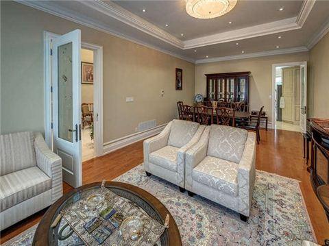 5 Long Hill Dr, House detached with 5 bedrooms, 7 bathrooms and 6 parking in Richmond Hill ON | Image 3