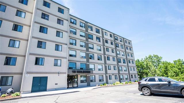 309 - 18 Holborn Court, House attached with 2 bedrooms, 2 bathrooms and 1 parking in Kitchener ON | Image 6