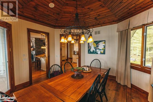 1169 Bradley Road Unit# 5, House detached with 5 bedrooms, 6 bathrooms and 6 parking in Muskoka Lakes ON | Image 8