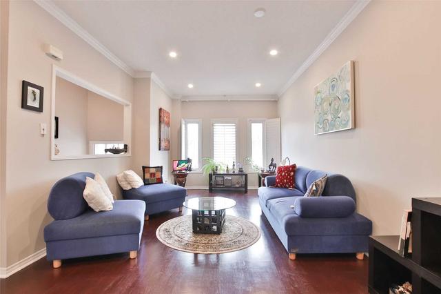 123 Harbourview Cres, House attached with 3 bedrooms, 4 bathrooms and 2 parking in Toronto ON | Image 12