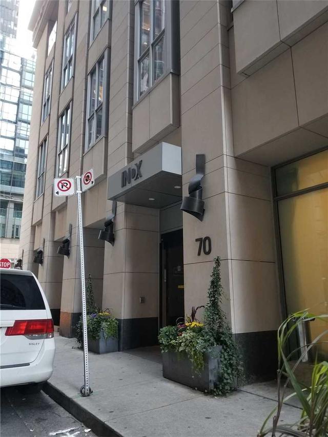 ph11 - 70 Temperance St, Condo with 1 bedrooms, 1 bathrooms and 0 parking in Toronto ON | Image 5
