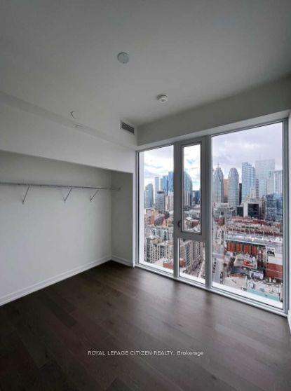 2501 - 158 Front St E St E, Condo with 3 bedrooms, 2 bathrooms and 2 parking in Toronto ON | Image 18
