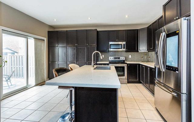 159 Minto Cres, House detached with 4 bedrooms, 4 bathrooms and 4 parking in Milton ON | Image 5