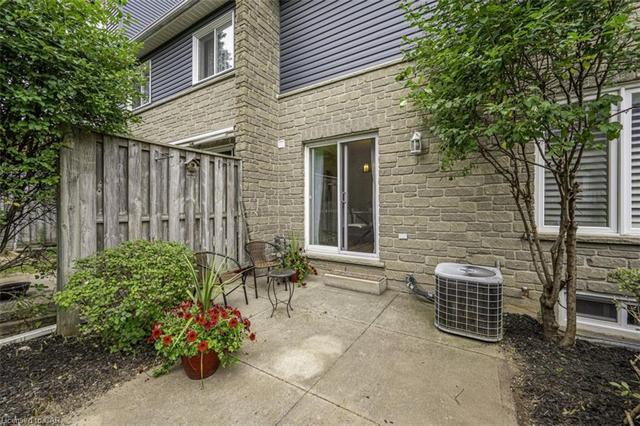 10 - 199 Saginaw Parkway, House attached with 3 bedrooms, 2 bathrooms and 2 parking in Cambridge ON | Image 30