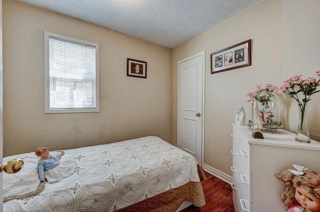 613 Caledonia Rd, House detached with 2 bedrooms, 2 bathrooms and 3 parking in Toronto ON | Image 7