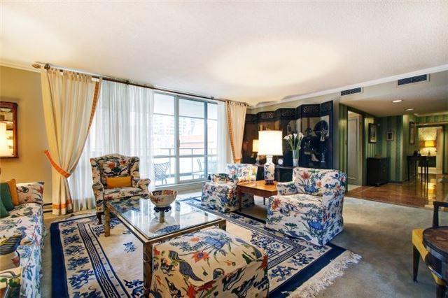 8C - 66 Collier St, Condo with 2 bedrooms, 2 bathrooms and 1 parking in Toronto ON | Image 5