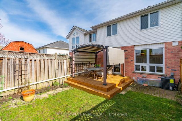 58 Brandy Cres, House attached with 3 bedrooms, 2 bathrooms and 3 parking in Kitchener ON | Image 30