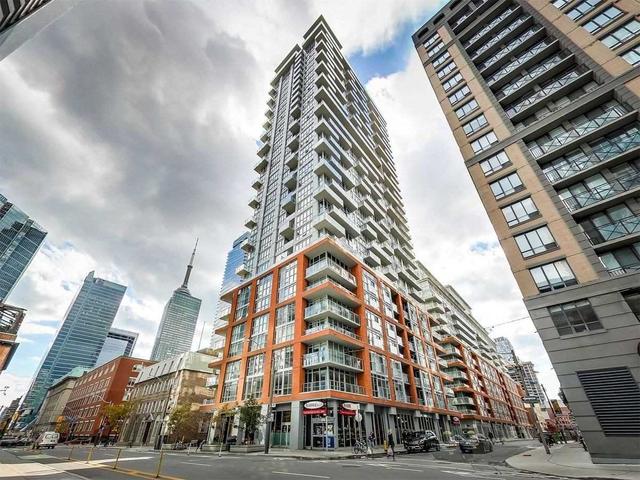 1006 - 126 Simcoe St, Condo with 1 bedrooms, 1 bathrooms and 0 parking in Toronto ON | Image 1