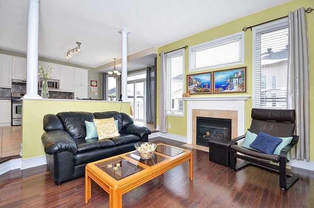 2151 Valin St, House detached with 4 bedrooms, 3 bathrooms and 4 parking in Ottawa ON | Image 10
