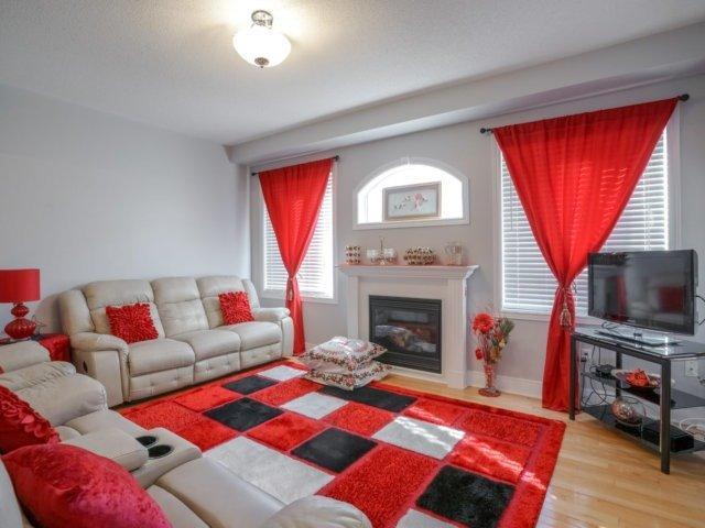 34 Kersey Cres, House detached with 4 bedrooms, 3 bathrooms and 4 parking in Clarington ON | Image 7