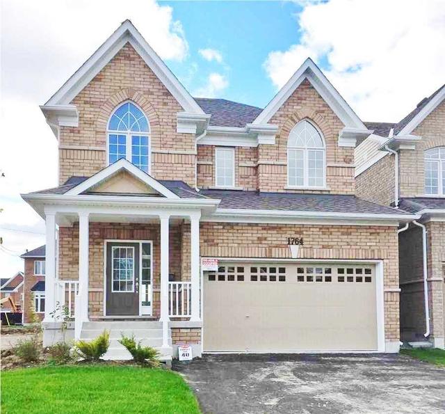 1764 William Lott Dr, House detached with 4 bedrooms, 3 bathrooms and 6 parking in Oshawa ON | Card Image