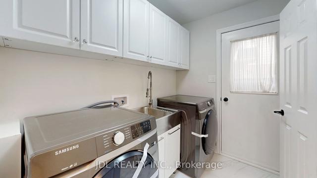 11 Hialeah Cres, House detached with 4 bedrooms, 4 bathrooms and 6 parking in Whitby ON | Image 7