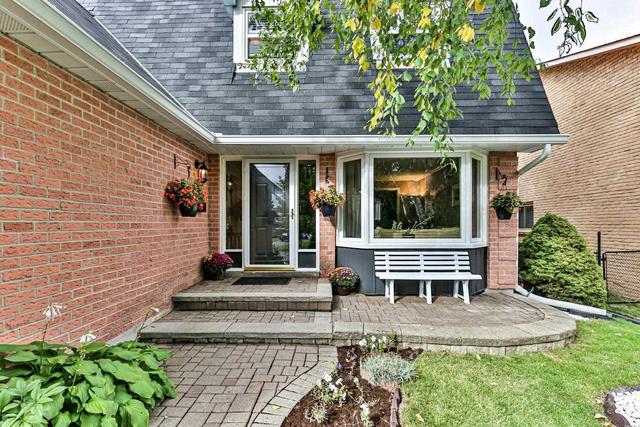 505 Dover Cres, House detached with 4 bedrooms, 4 bathrooms and 4 parking in Newmarket ON | Image 35