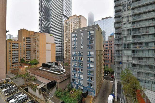 708 - 37 Grosvenor St, Condo with 1 bedrooms, 1 bathrooms and 0 parking in Toronto ON | Image 14