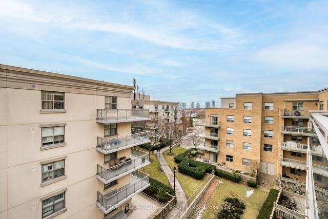 507 - 2502 Rutherford Rd, Condo with 2 bedrooms, 2 bathrooms and 1 parking in Vaughan ON | Image 17