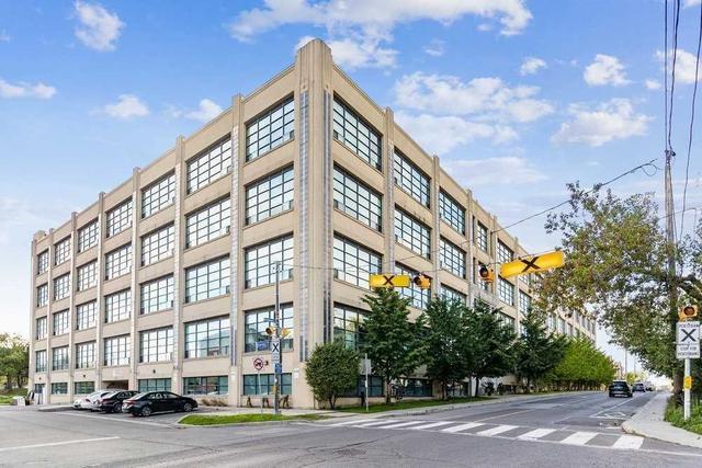 123 - 1001 Roselawn Ave, Condo with 2 bedrooms, 2 bathrooms and 1 parking in Toronto ON | Image 15