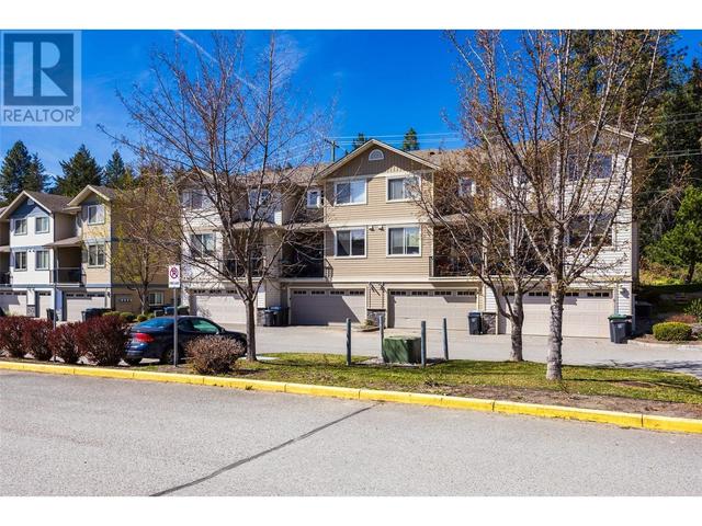 6 - 3277 Broadview Road, House attached with 3 bedrooms, 2 bathrooms and 4 parking in West Kelowna BC | Image 43