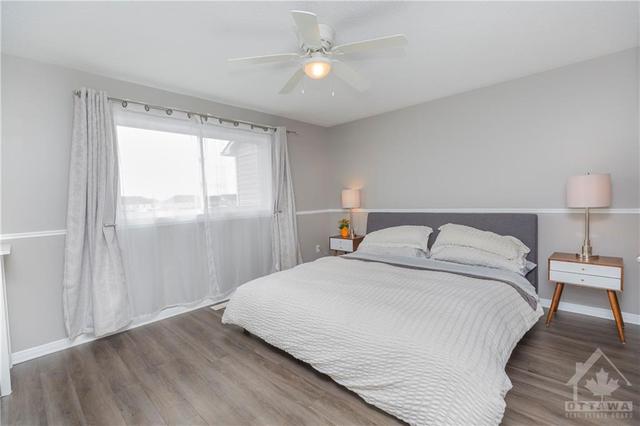 1537 Demeter Street, Townhouse with 3 bedrooms, 2 bathrooms and 3 parking in Ottawa ON | Image 14