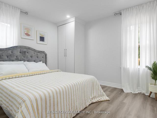 317 West 2nd St, House detached with 2 bedrooms, 2 bathrooms and 3 parking in Hamilton ON | Image 7