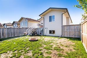 79 Ireland Crescent, House detached with 4 bedrooms, 2 bathrooms and 2 parking in Red Deer County AB | Image 24
