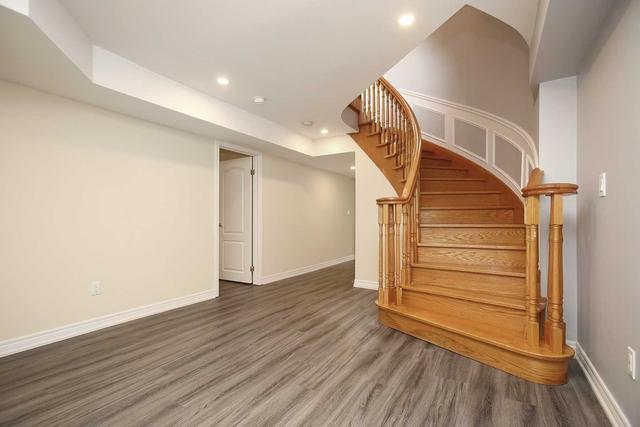toronto - 17 Partridge Lane, House detached with 4 bedrooms, 5 bathrooms and 11 parking in Toronto ON | Image 25