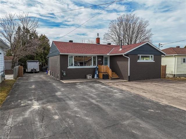 247 Oakwood Avenue, House detached with 4 bedrooms, 3 bathrooms and 12 parking in North Bay ON | Image 12