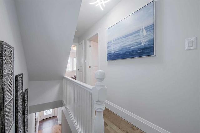 19 Hocken Ave, House detached with 4 bedrooms, 4 bathrooms and 2 parking in Toronto ON | Image 11