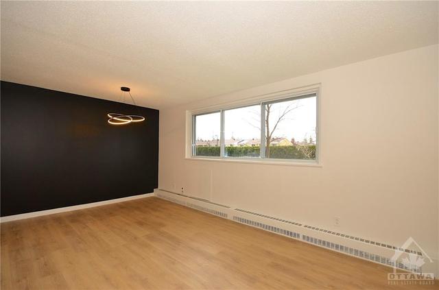 114 - 1505 Baseline Road, Condo with 2 bedrooms, 1 bathrooms and 1 parking in Ottawa ON | Image 8