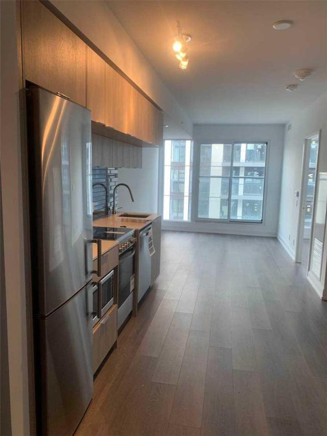 1712 - 181 Dundas St E, Condo with 1 bedrooms, 1 bathrooms and null parking in Toronto ON | Image 7