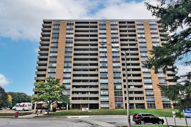612 - 40 Panorama Crt, Condo with 3 bedrooms, 2 bathrooms and 3 parking in Toronto ON | Card Image