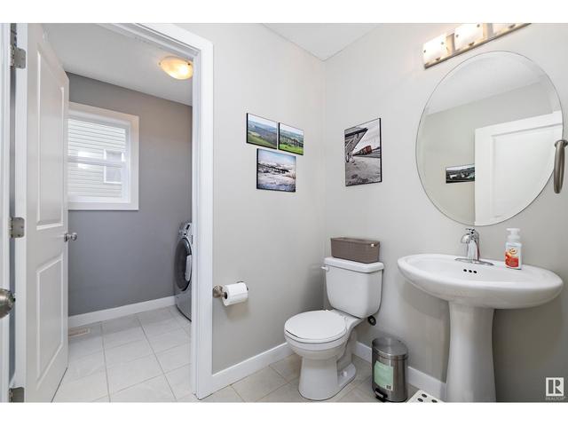 9410 85 Av, House detached with 4 bedrooms, 3 bathrooms and null parking in Morinville AB | Image 17