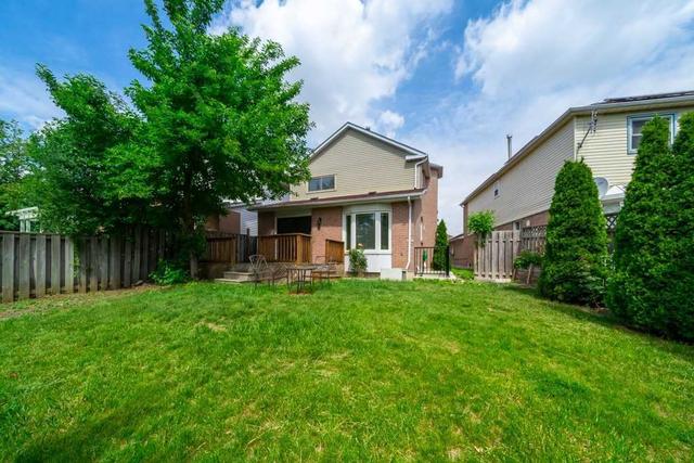 upper - 3188 Cambourne Cres, House detached with 3 bedrooms, 3 bathrooms and 3 parking in Mississauga ON | Image 8