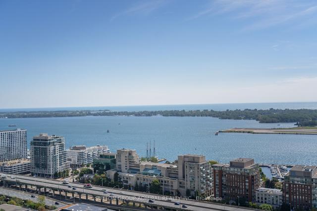 3306 - 21 Iceboat Terr, Condo with 3 bedrooms, 4 bathrooms and 3 parking in Toronto ON | Image 32