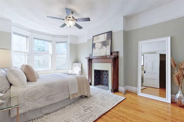 11 Ritchie Ave, House semidetached with 4 bedrooms, 3 bathrooms and 1 parking in Toronto ON | Image 11